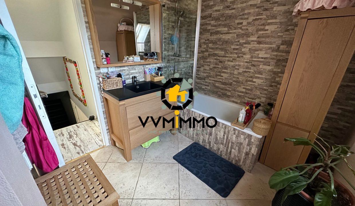 1754051327_VM589_1_original