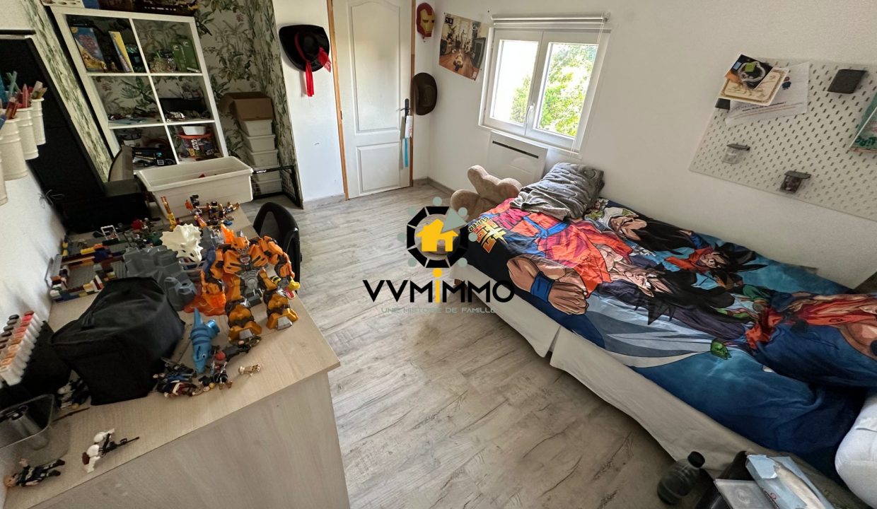 1754467532_VM594_4_original
