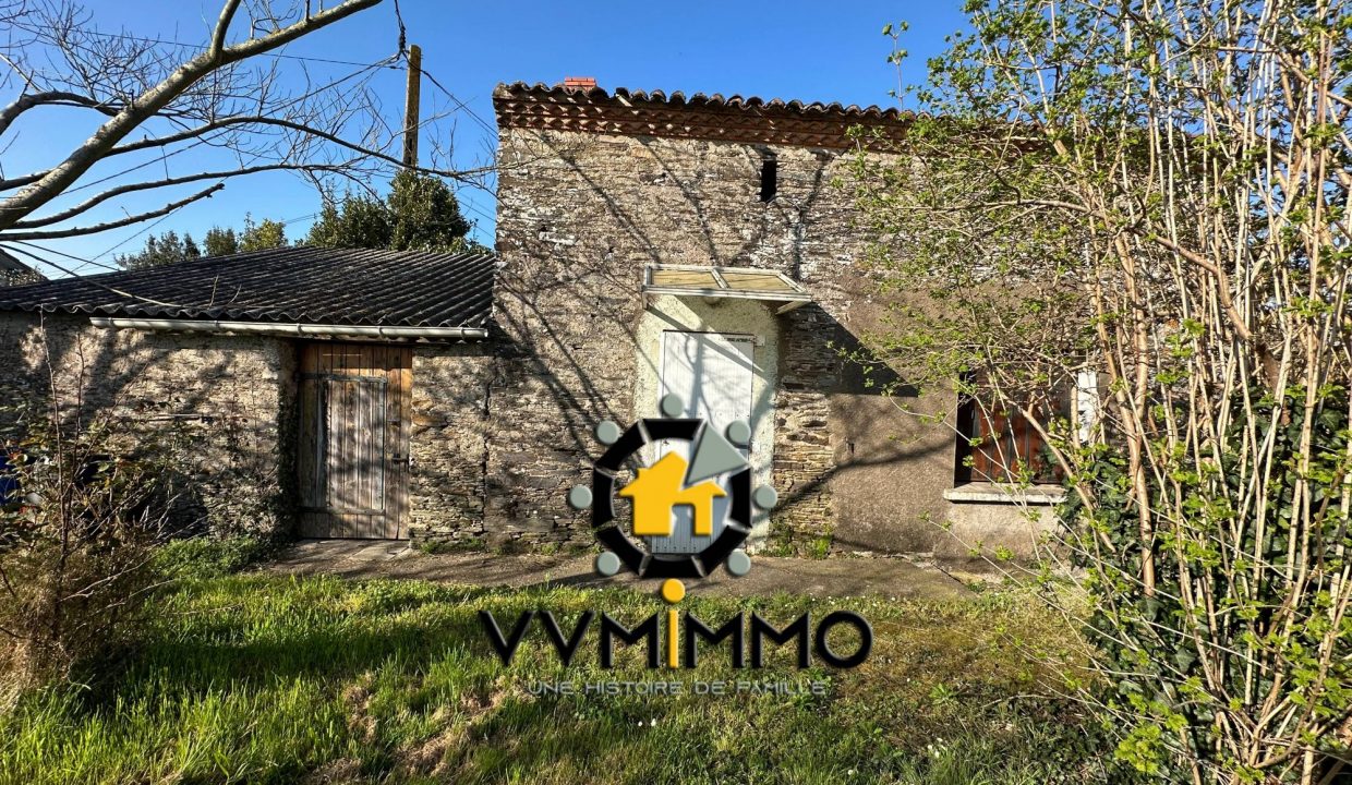 1764691586_VM622_1_original