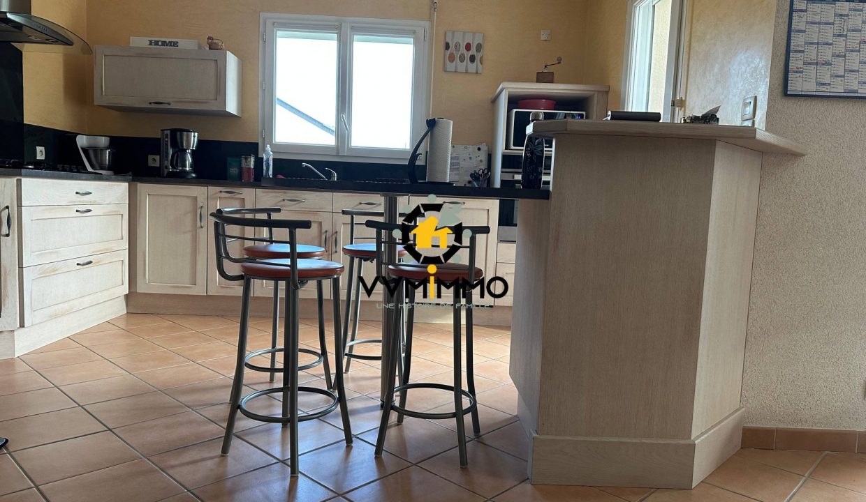 1768560611_VM657_8_original