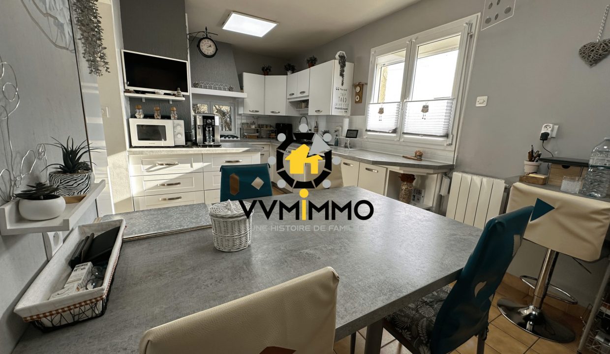 1768983601_VM682_2_original