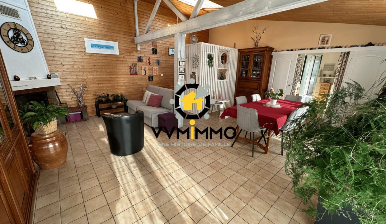 1770915555_VM716_4_original