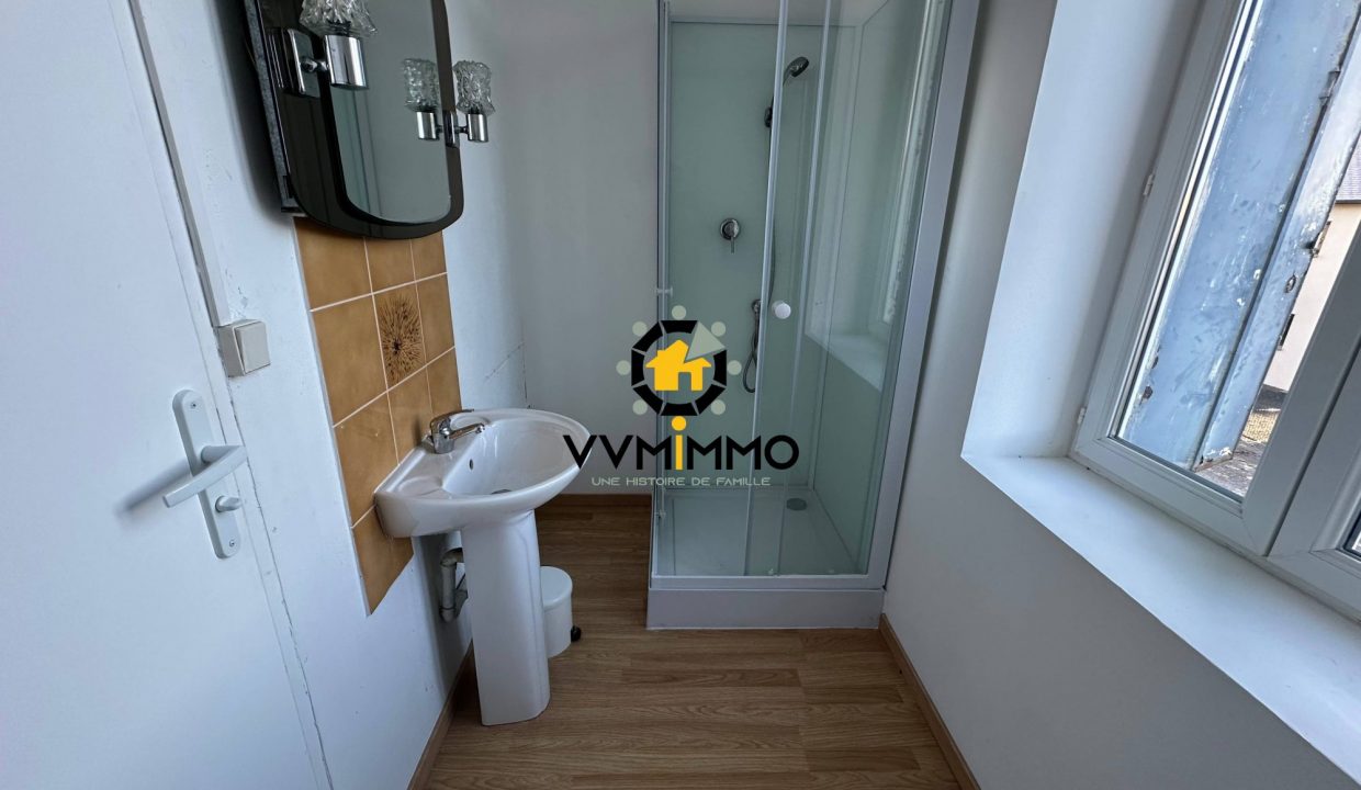 1772275599_LM741_3_original