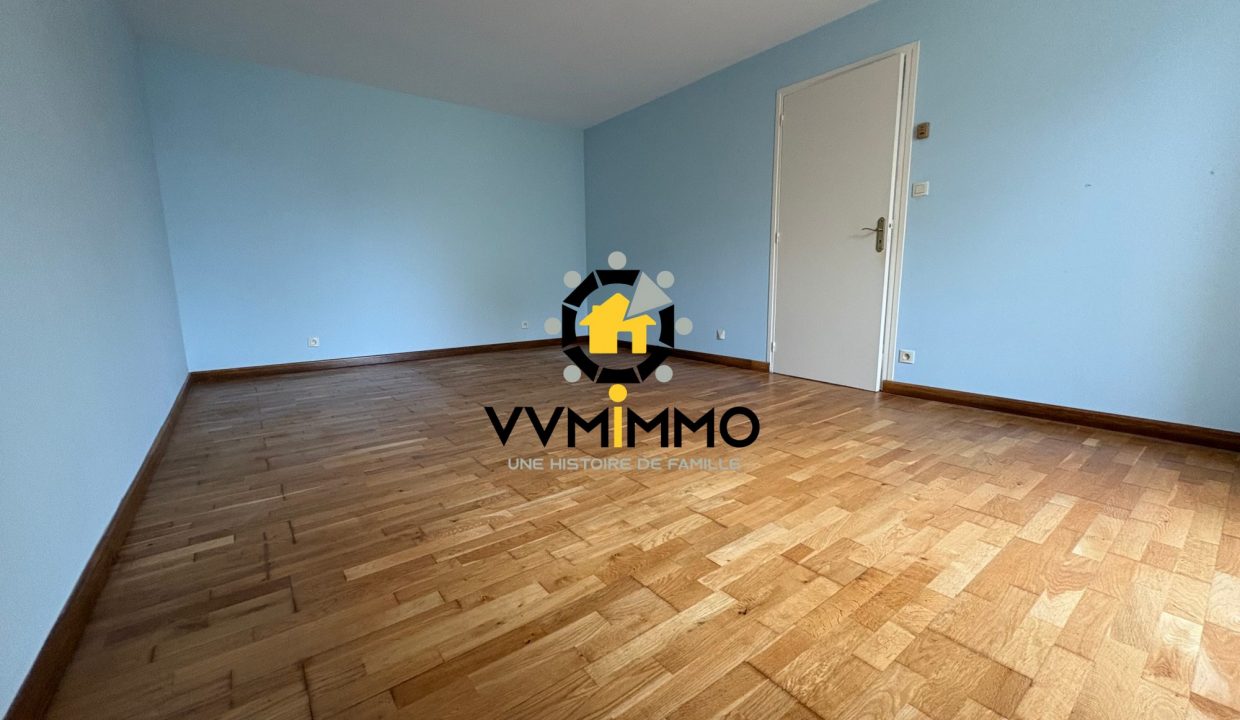 1773235130_LM753_7_original