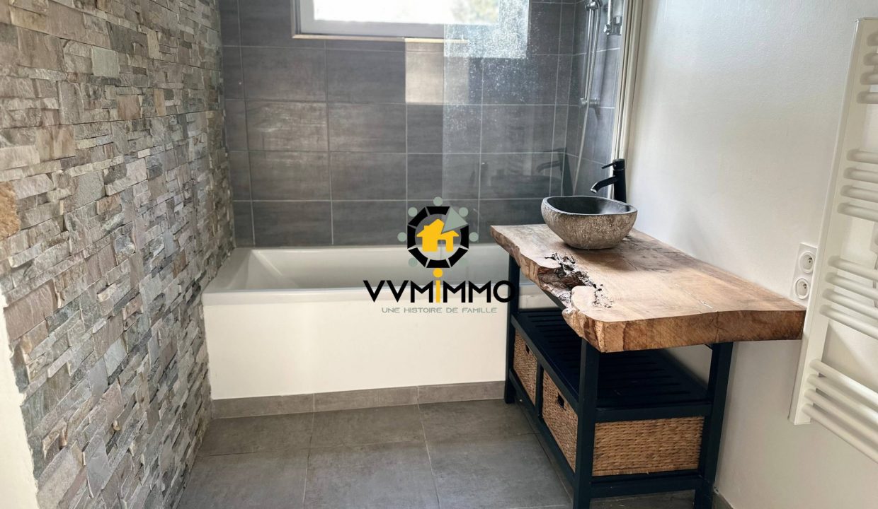 1774721017_VM766_5_original