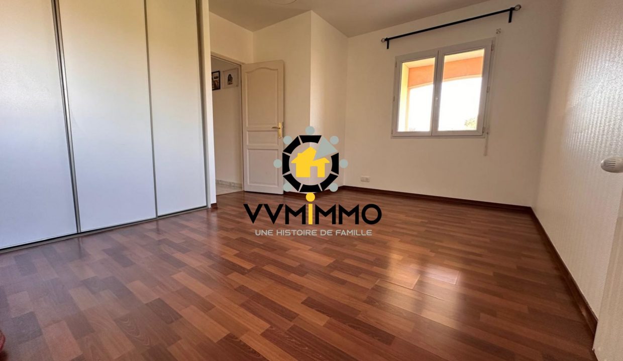 1774014877_VM596_5_original