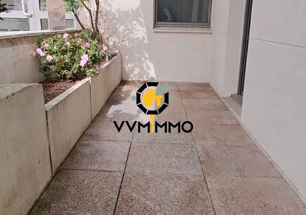 1775234246_VA1976_10_original