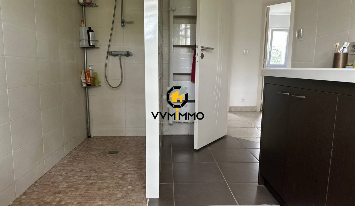 1775579396_VM763_4_original