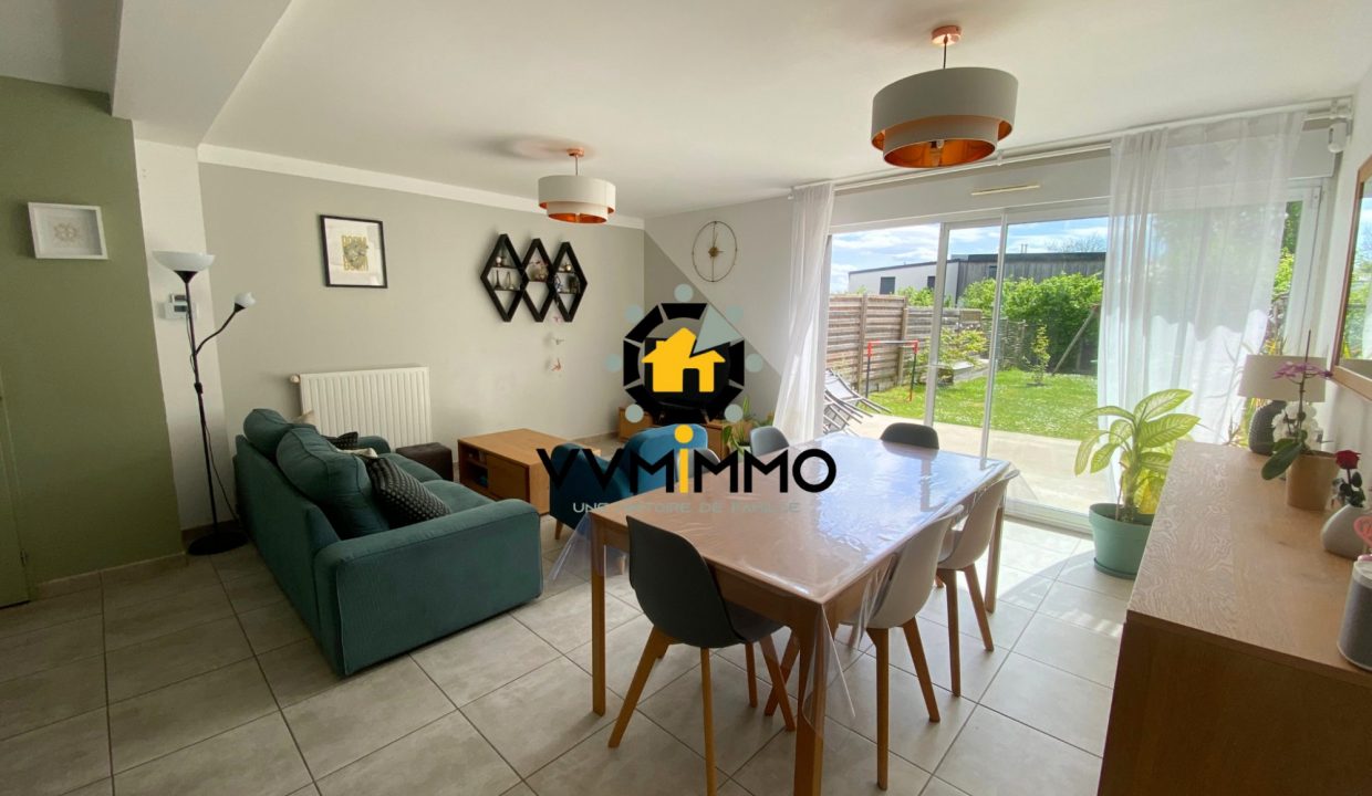 1776975702_VM747_3_original