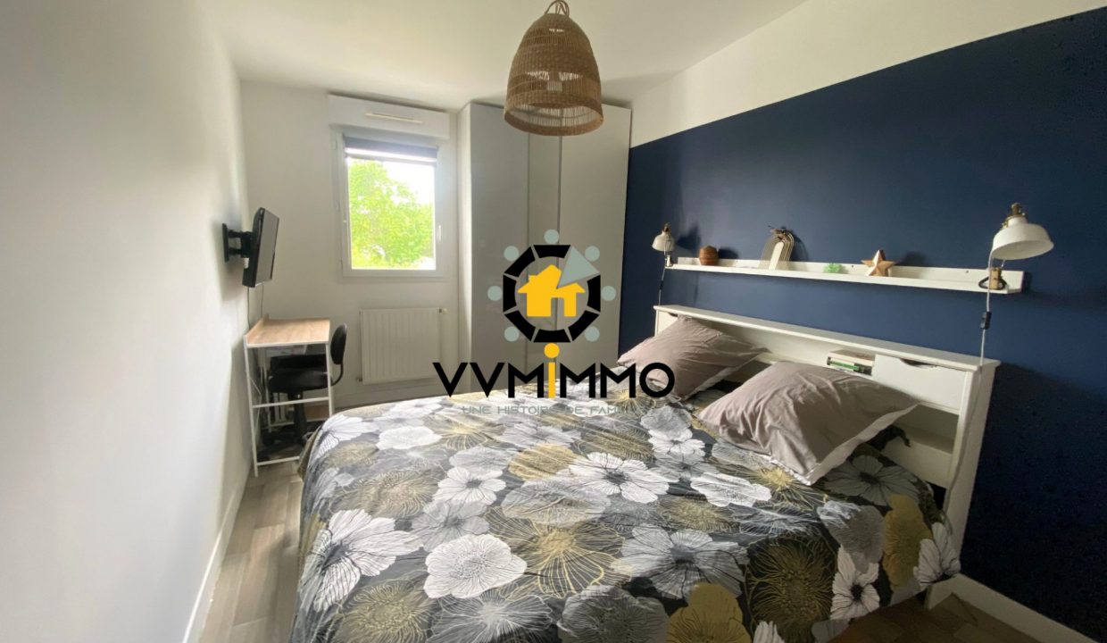 1776975704_VM747_5_original