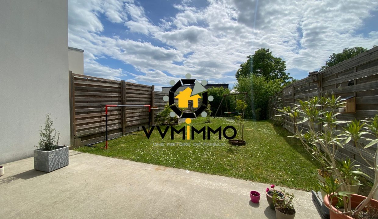 1776975704_VM747_6_original