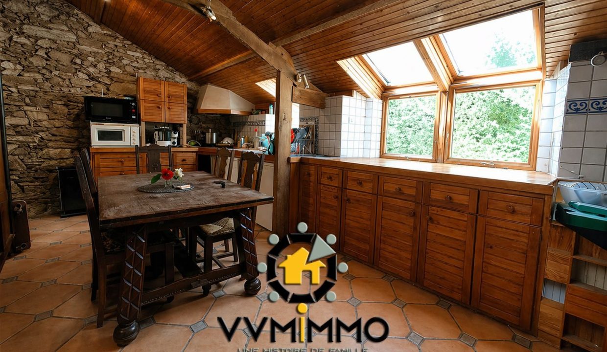 1777049229_VM703_14_original