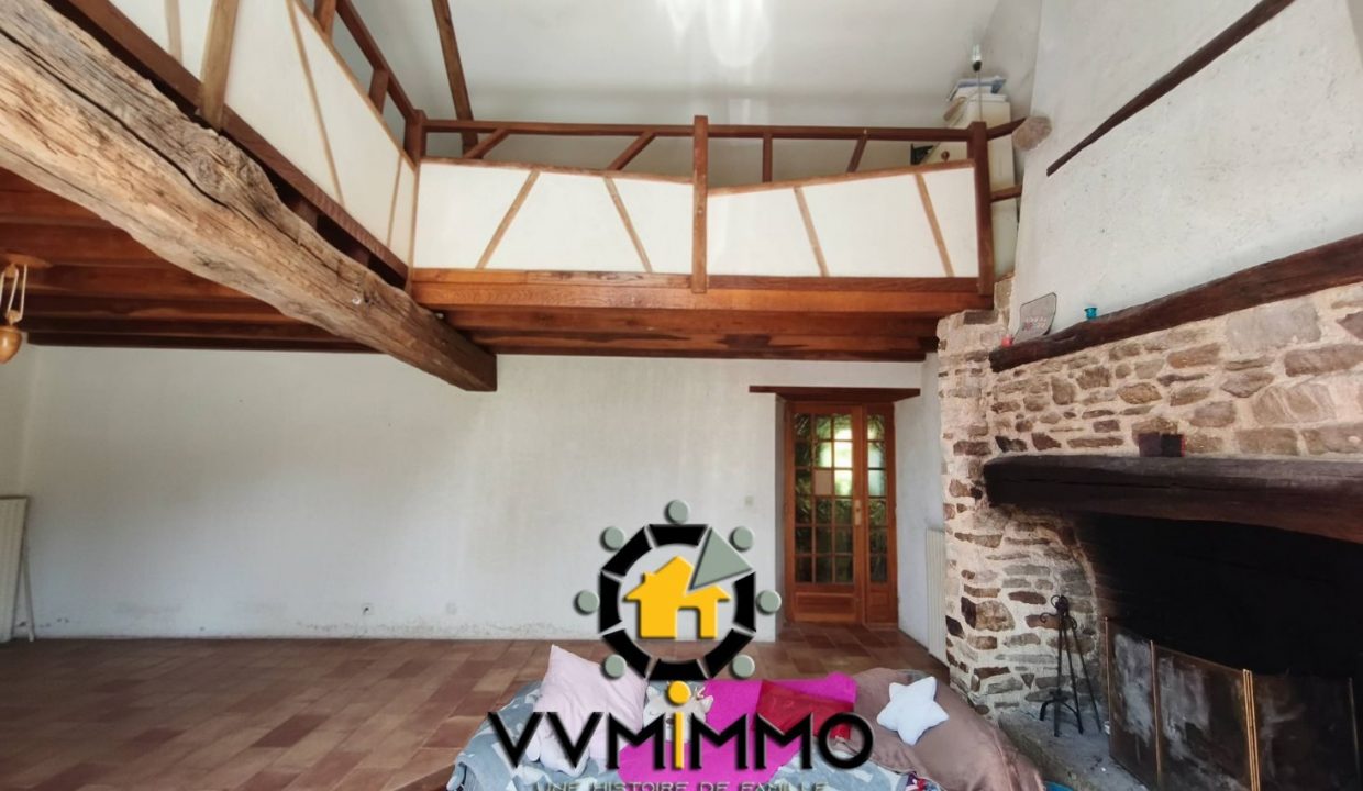 1777049230_VM703_15_original