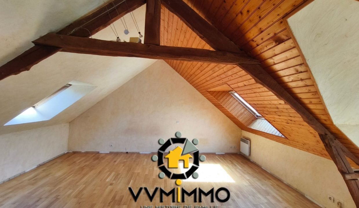 1777049232_VM703_18_original