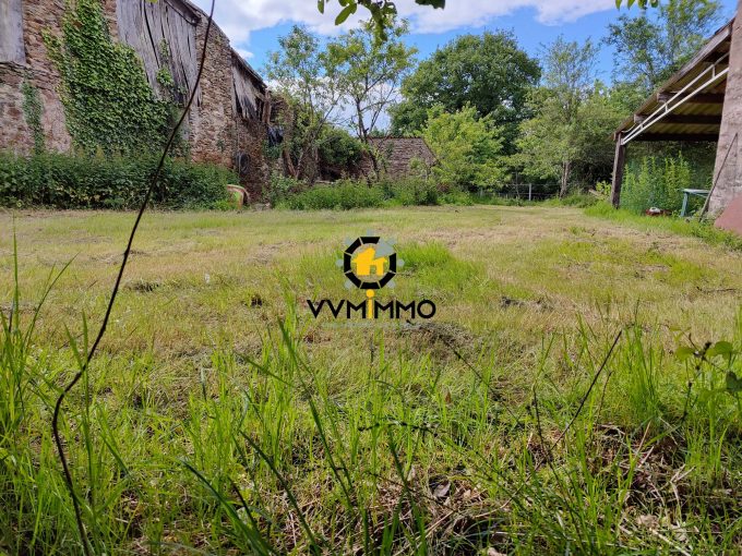 Terrain construtible 1000m2 – Le Cellier